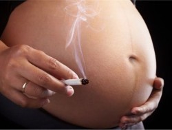 Курение матери во время беременности может спровоцировать аутизм у ребенка