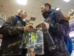 В Белоруссии строителей и рабочих заводов будут проверять на алкоголь